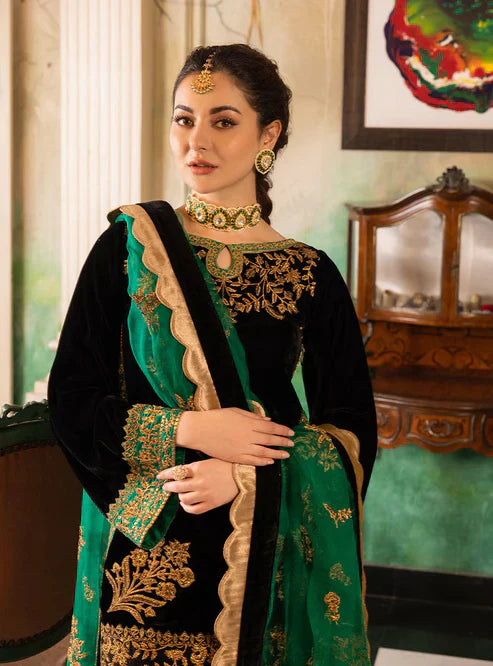 Zainab Chottani - 3PC Velvet Embroidered Suit  IN - 221